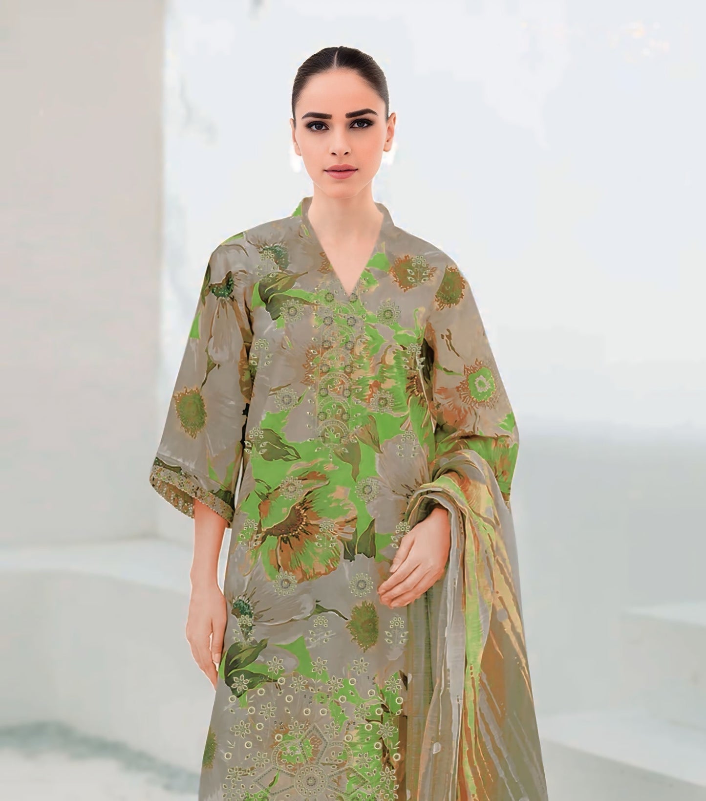 Rang-e-Fatima – Charcoal Elegance with Subtle Embroidery”